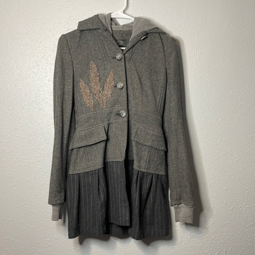 Women’s XS hooded dress blazer with angel wings
